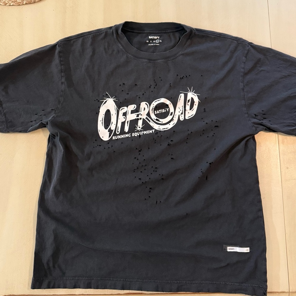 Satisfy Mothtech tee
